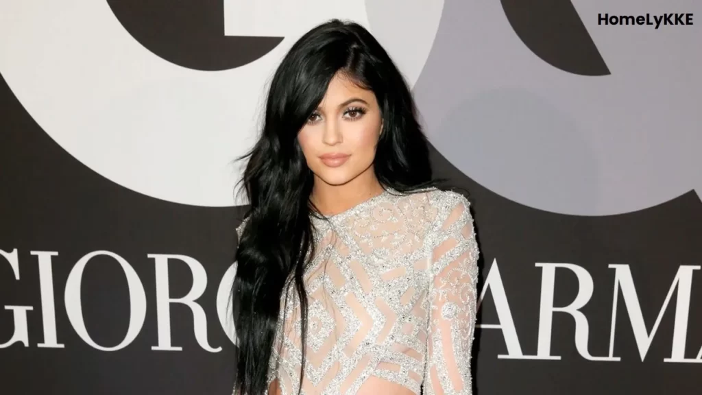 Kylie Jenner Husband, Net Worth, Age, Height, Baby, House